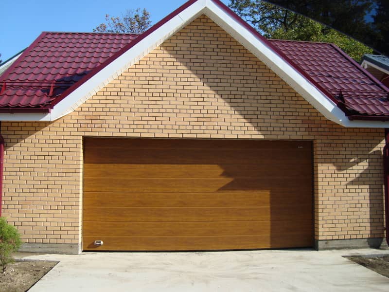 Секционные ворота DoorHan в Кузнецке с установкой